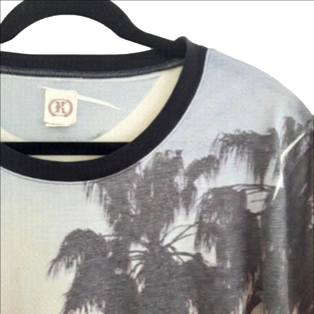 GRAPHIC Palm Tree print Tshirt. Men's S EUC